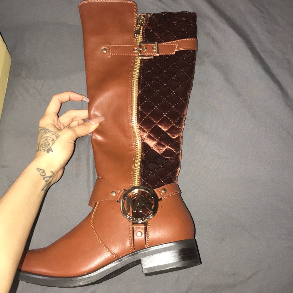MK high beautiful boots